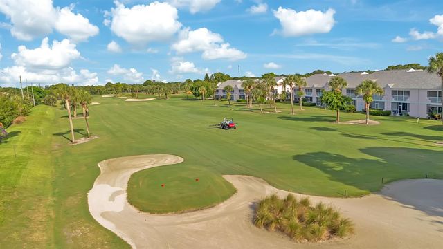 602 Muirfield Court, Jupiter, FL 33458