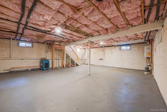 63 Devon Road, Hempstead, NY 11550