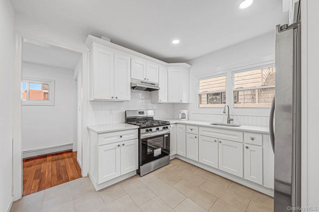 63 Devon Road, Hempstead, NY 11550