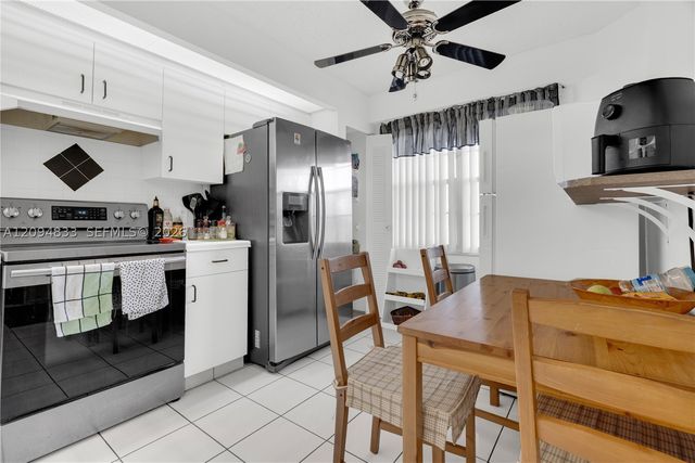 13105 SW 16th Ct 412L, Pembroke Pines, FL 33027