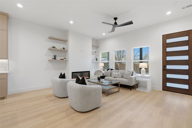 4438 Tacoma Street, Dallas, TX 75216