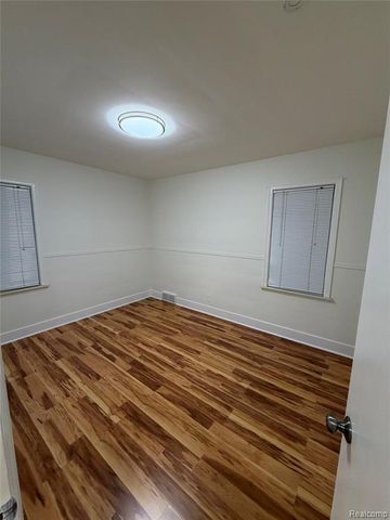 721 Drexel Street, Dearborn, MI 48128