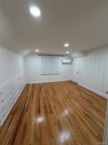 721 Drexel Street, Dearborn, MI 48128