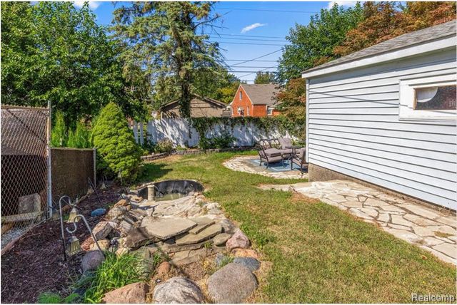 721 Drexel Street, Dearborn, MI 48128