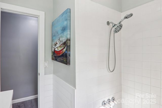 199 Davis Cove Road, Waynesville, NC 28786