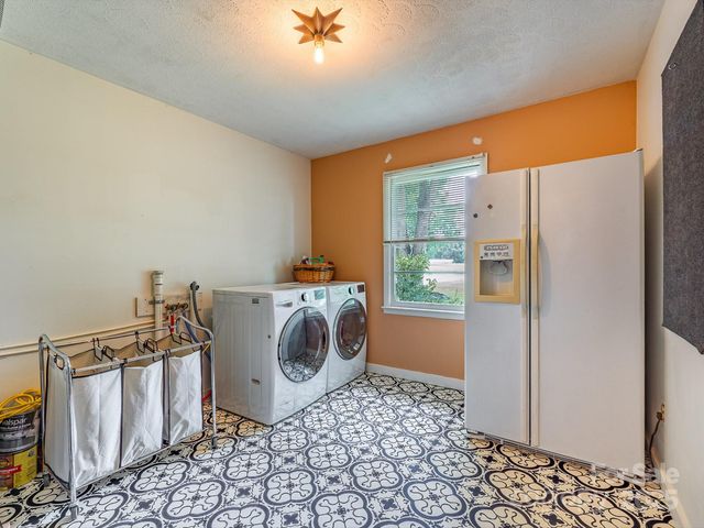 211 Shuffler Road, Morganton, NC 28655