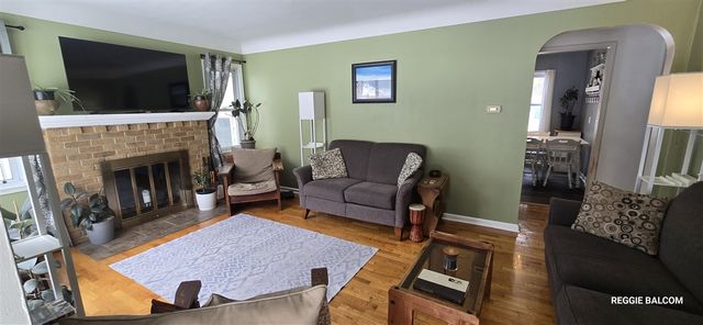 4018 Plymouth Drive, Norton Shores, MI 49441