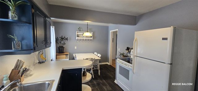 4018 Plymouth Drive, Norton Shores, MI 49441