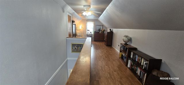 4018 Plymouth Drive, Norton Shores, MI 49441