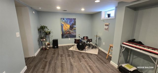 4018 Plymouth Drive, Norton Shores, MI 49441