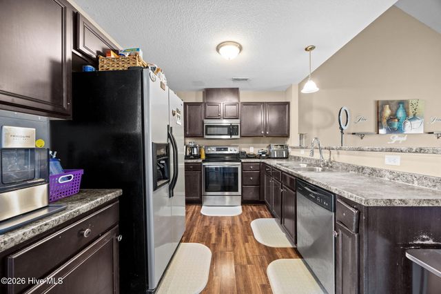 2204 Sweet Bay Drive B, Greenville, NC 27834