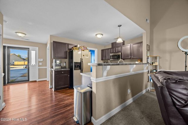 2204 Sweet Bay Drive B, Greenville, NC 27834