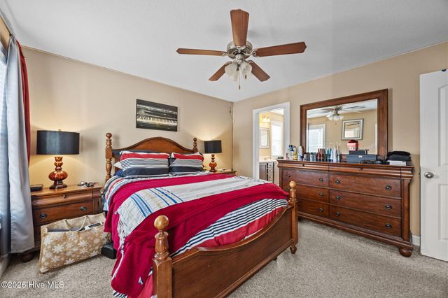 2204 Sweet Bay Drive B, Greenville, NC 27834