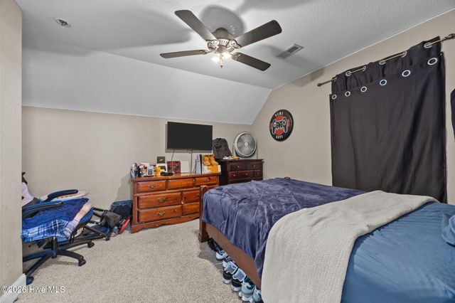 2204 Sweet Bay Drive B, Greenville, NC 27834