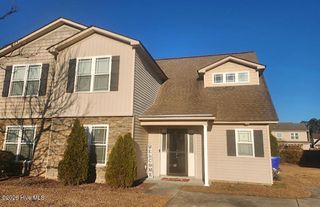 2204 Sweet Bay Drive B, Greenville, NC 27834