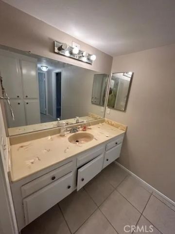 1806 N Fairview Q, Santa Ana, CA 92706