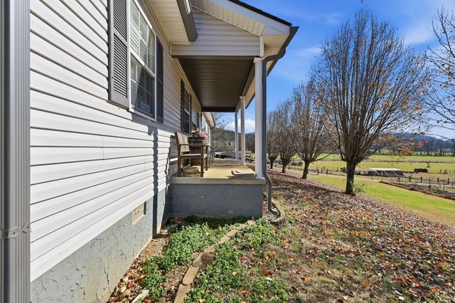 600 E Main St, Dowelltown, TN 37059