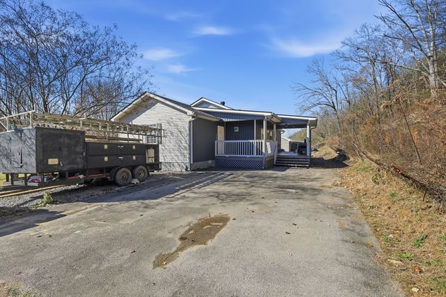 600 E Main St, Dowelltown, TN 37059