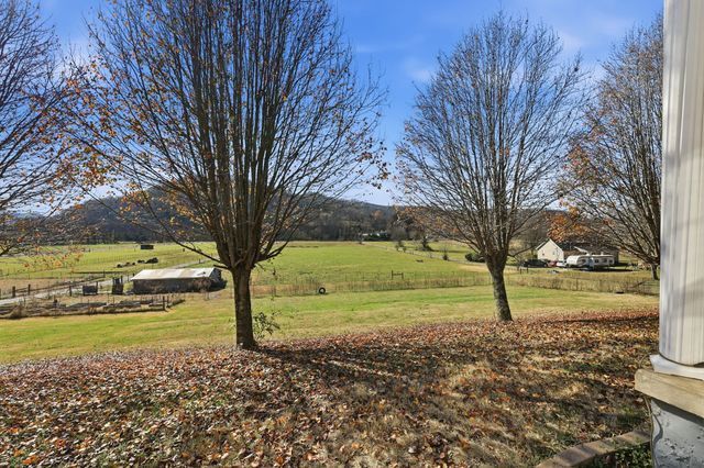 600 E Main St, Dowelltown, TN 37059