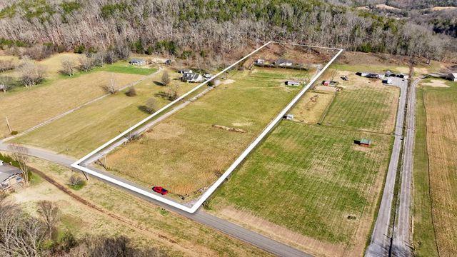 600 E Main St, Dowelltown, TN 37059