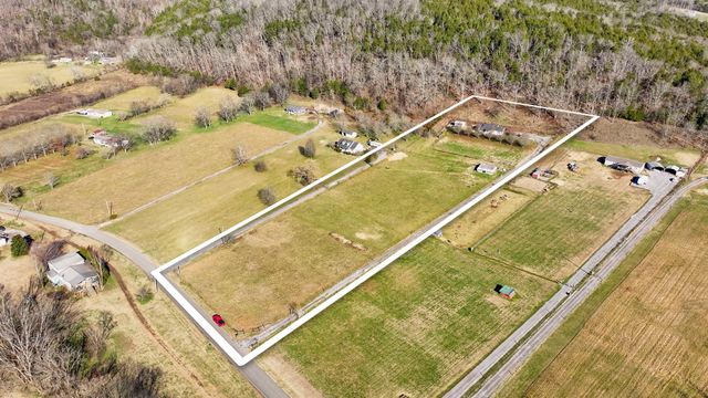 600 E Main St, Dowelltown, TN 37059