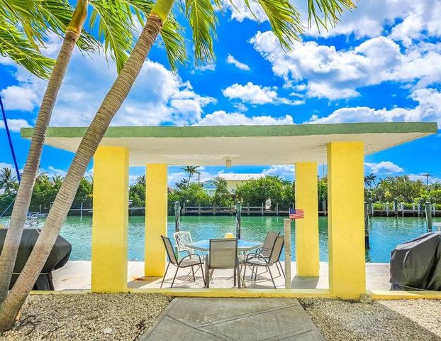 109 Avenue D Apt 302, Marathon, FL 33050