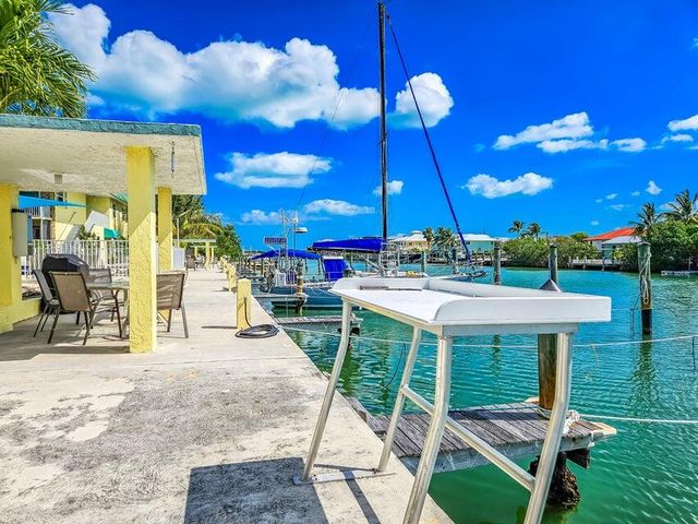 109 Avenue D Apt 302, Marathon, FL 33050