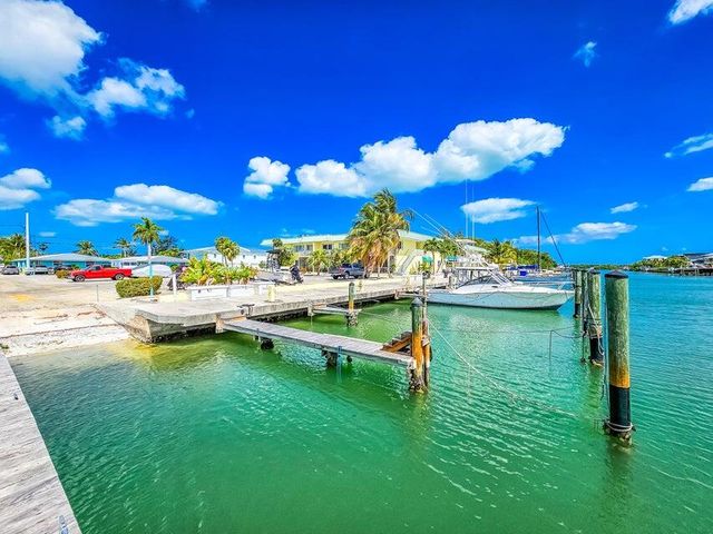 109 Avenue D Apt 302, Marathon, FL 33050