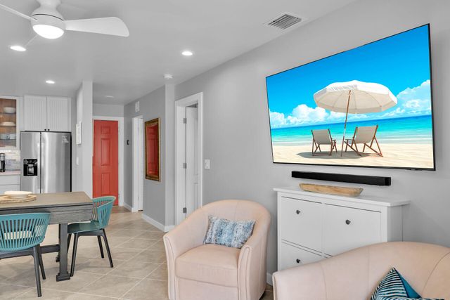 109 Avenue D Apt 302, Marathon, FL 33050