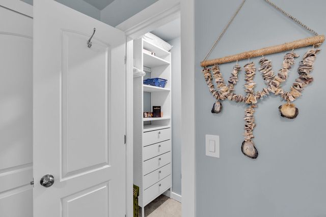 109 Avenue D Apt 302, Marathon, FL 33050