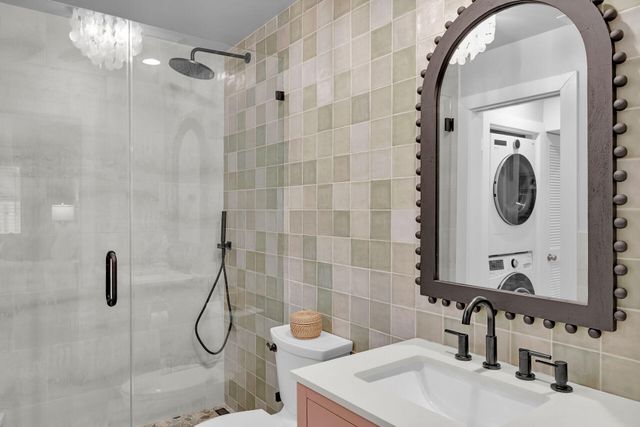 109 Avenue D Apt 302, Marathon, FL 33050