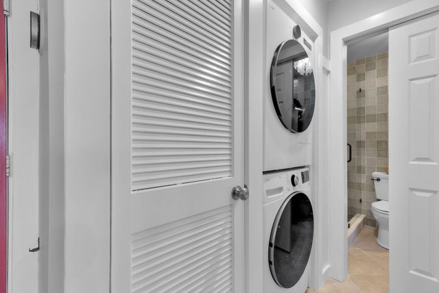 109 Avenue D Apt 302, Marathon, FL 33050