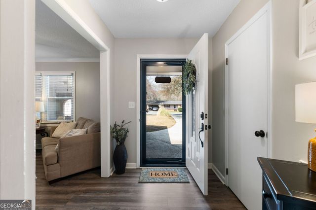 305 Greenview Court, Cedartown, GA 30125