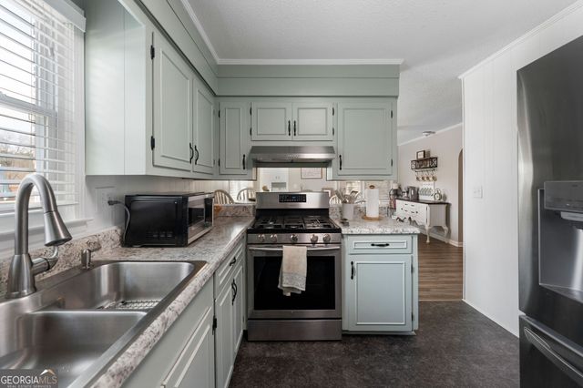 305 Greenview Court, Cedartown, GA 30125