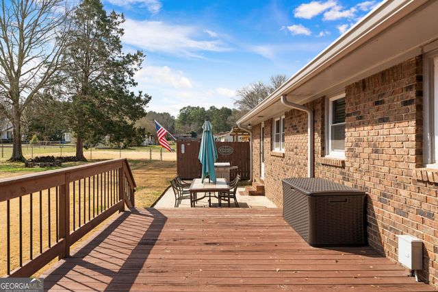 305 Greenview Court, Cedartown, GA 30125
