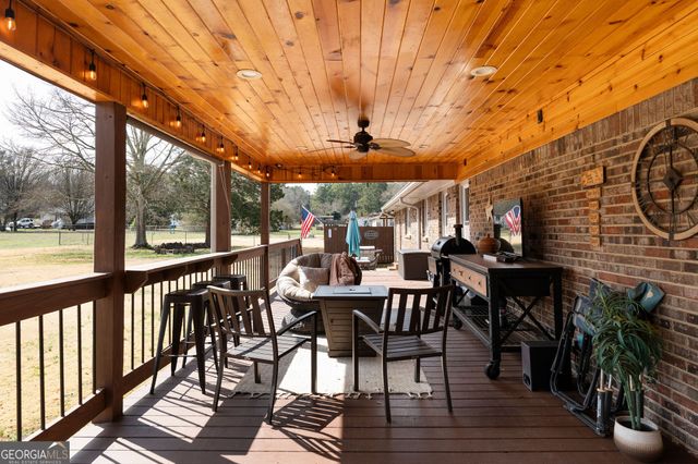 305 Greenview Court, Cedartown, GA 30125