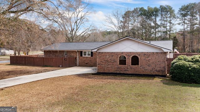 305 Greenview Court, Cedartown, GA 30125