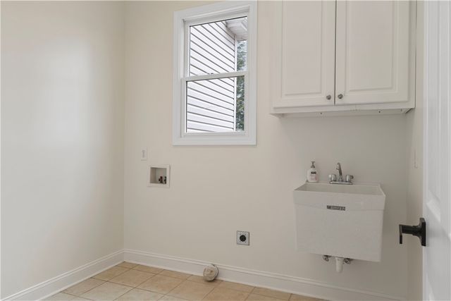 124 S Shore Drive, Fair Play, SC 29643