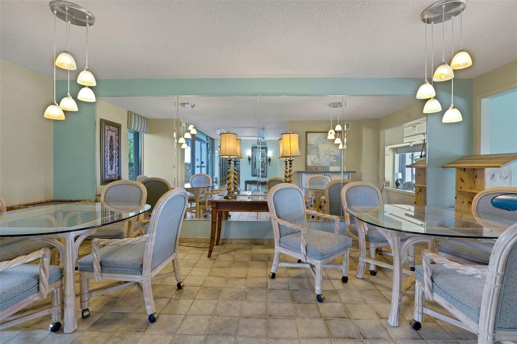 Image 23 of property listing at 1100 S ORLANDO AVENUE 306, Maitland, FL 32751