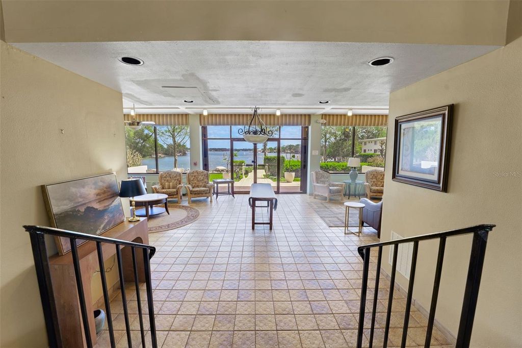 Image 24 of property listing at 1100 S ORLANDO AVENUE 306, Maitland, FL 32751