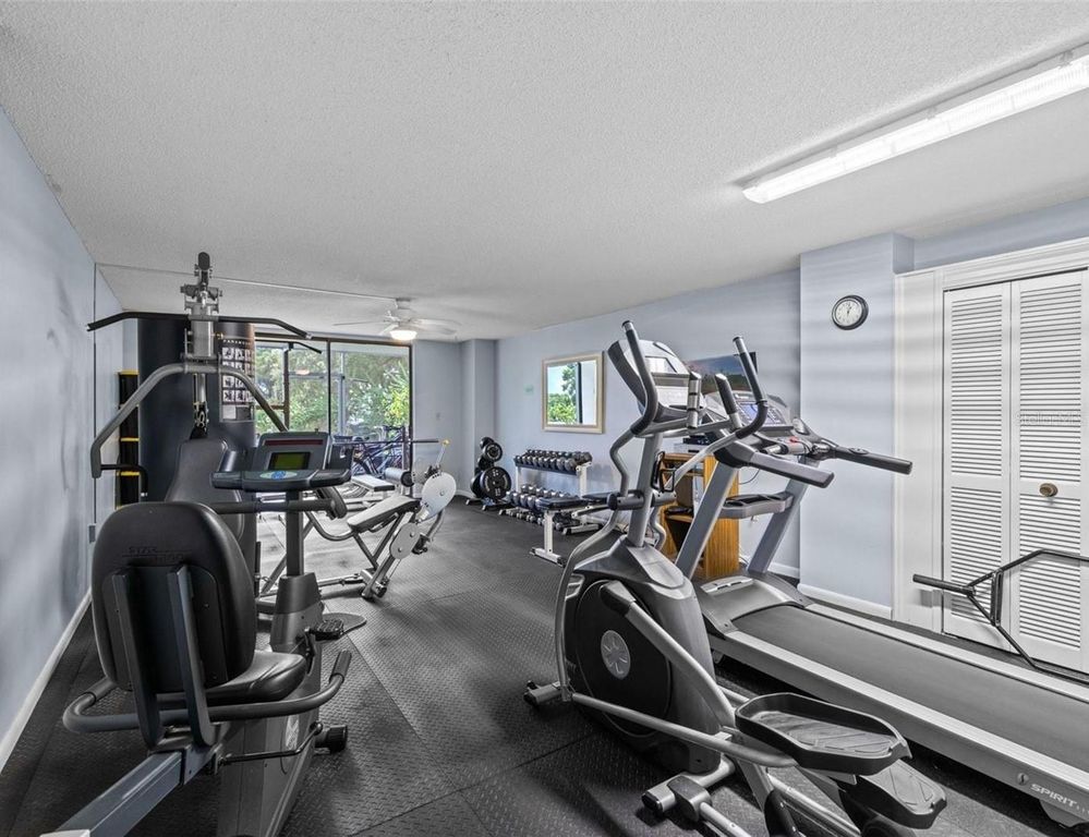 Image 27 of property listing at 1100 S ORLANDO AVENUE 306, Maitland, FL 32751