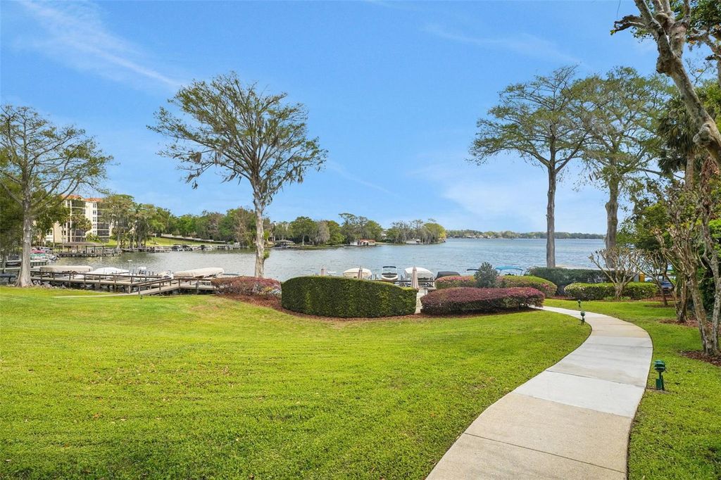 Image 31 of property listing at 1100 S ORLANDO AVENUE 306, Maitland, FL 32751