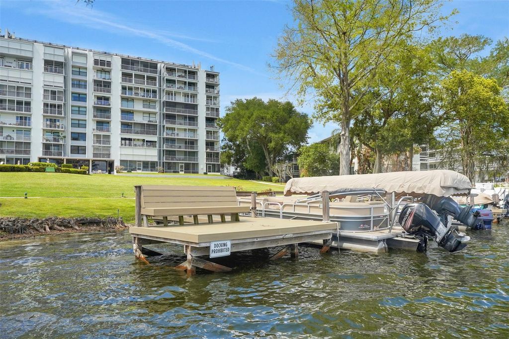 Image 36 of property listing at 1100 S ORLANDO AVENUE 306, Maitland, FL 32751