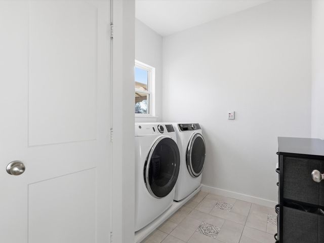 3017 College Street, Greenville, TX 75401