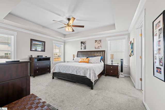 442 Wolfbend Road, Woodruff, SC 29388