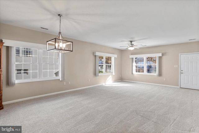 14222 SHELBY CIR, Hagerstown, MD 21740