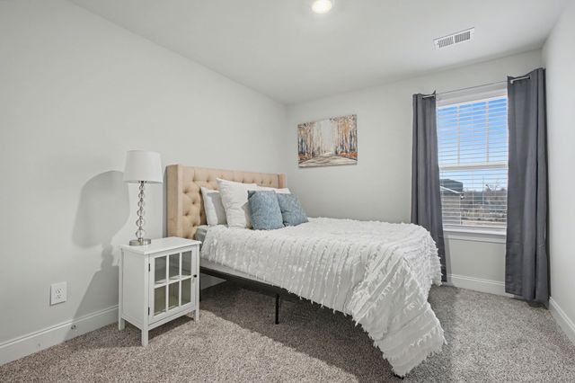 1682 Denali Dr, Lebanon, TN 37087