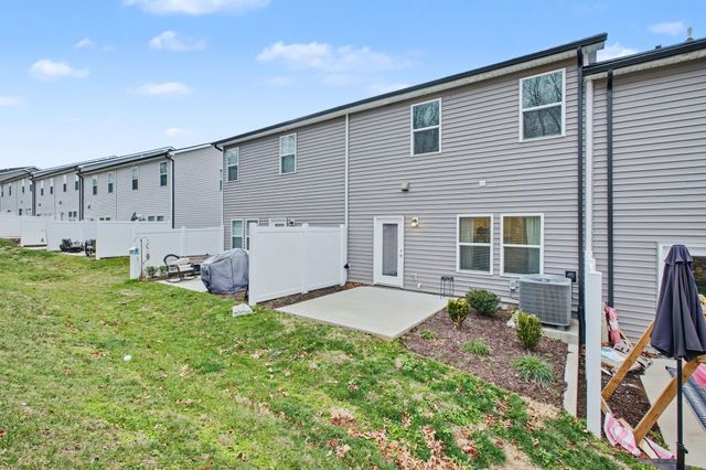 1682 Denali Dr, Lebanon, TN 37087