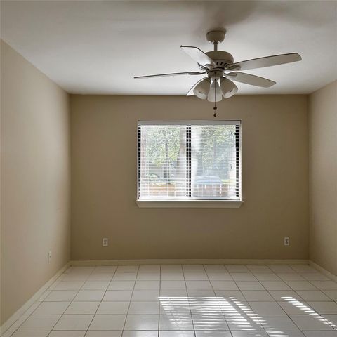 3500 Tangle Brush Drive 72, Spring, TX 77381