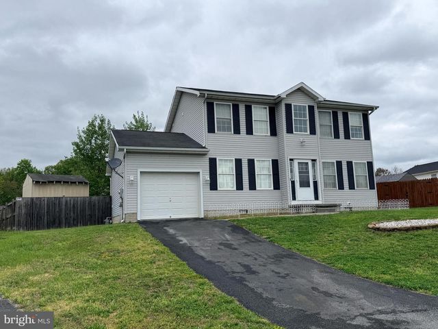 220 BURDETTE DR, Martinsburg, WV 25404